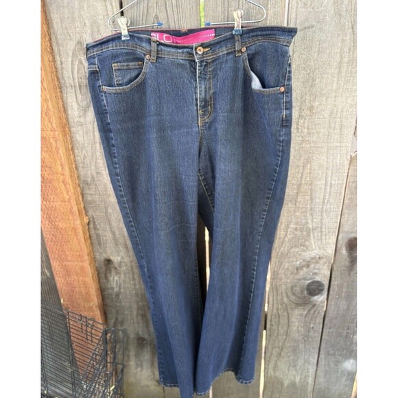 Vintage dark wash GLO brand jeans. Denim - Vintage dark wash GLO brand jeans. Plus Size 20